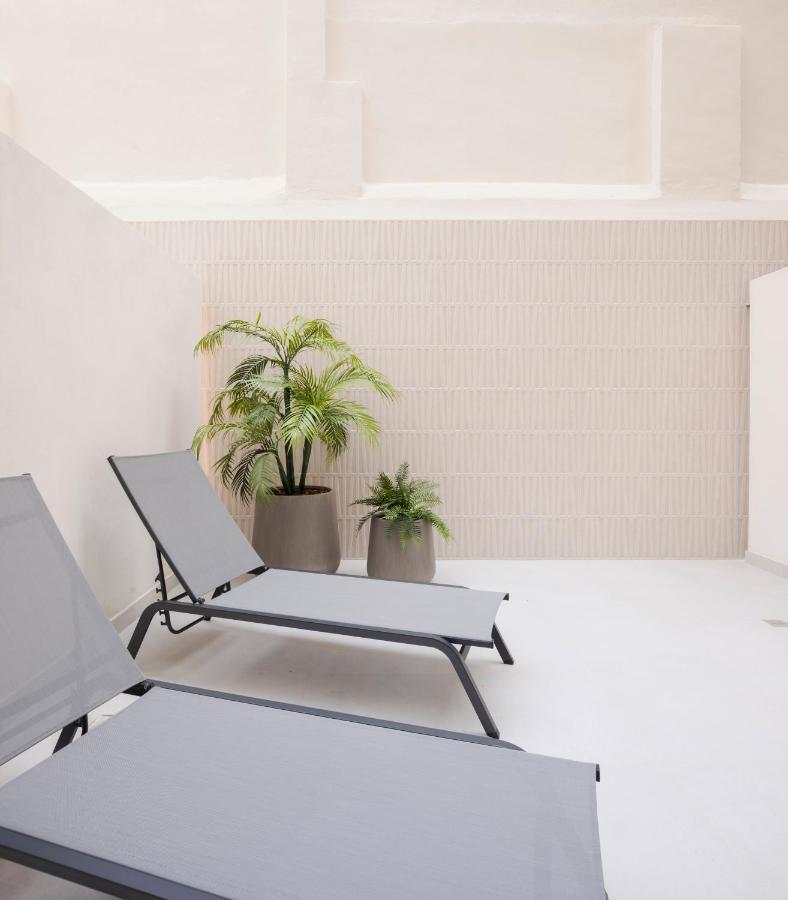 Blanq Ruzafa Hotel Valencia Exterior photo